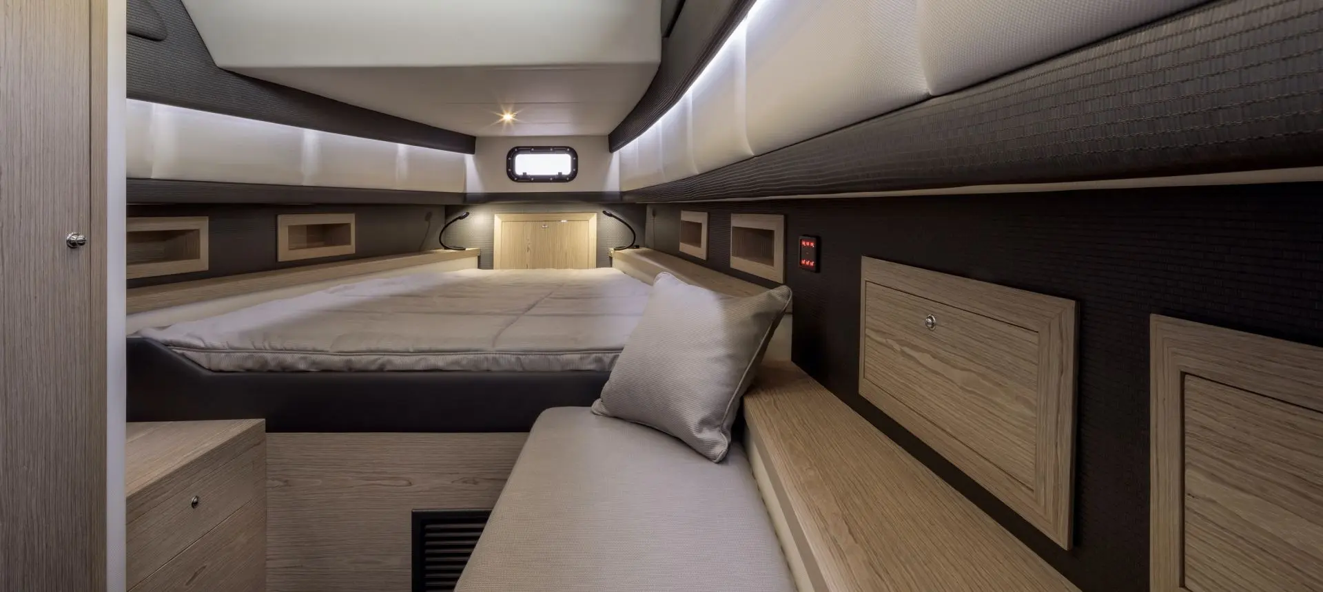 Konaklama ve dinlenme için üst düzey alan