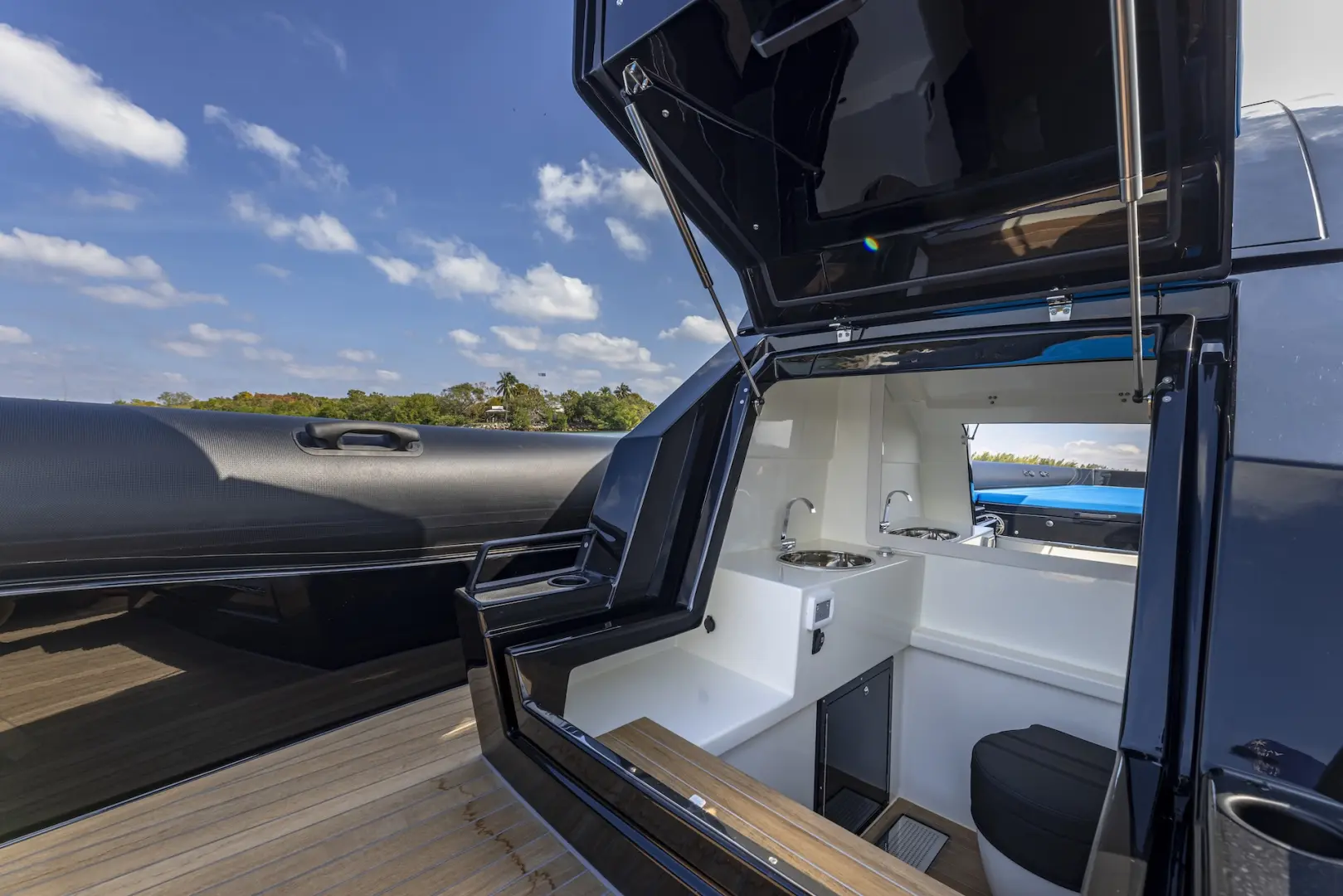 TEKNİK ÖZELLİKLER